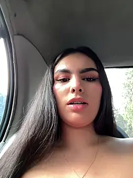 Maddy_Rouse_ - Show boobs+ rub pussy in uber 🤫😈