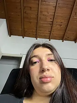 Mia__Gray - Tits Out + Nipple Clamps (AT HOME)