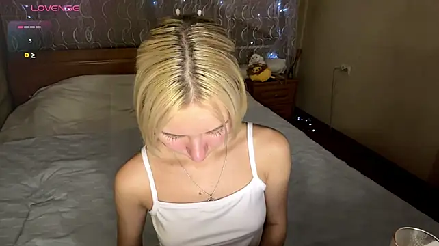 EvaTequilaDry - Showw my boobies