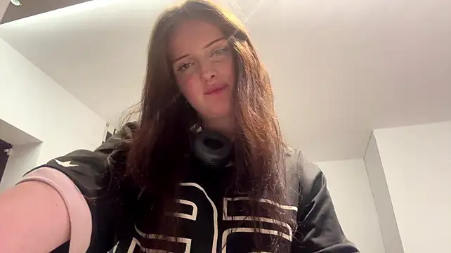 Volume_sound - Touch my hair; I really love that.