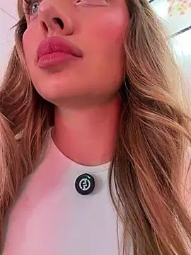 SIlviaBeyt - out boobies and suck that tightest cock