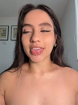 Turquoisespell - Finger my little pussy close to you 😏