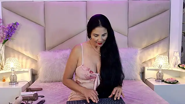 AlizonMoreti - fuck pussy with dildo and cum