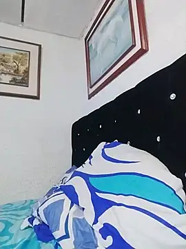ElizabethWeill - Wet my panties and make me masturbate