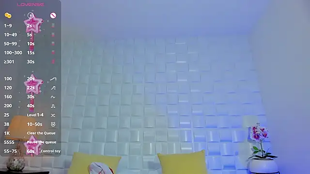 iris_torrez_
