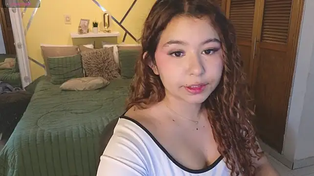 Attenea_cutte - how my bobs close up :shy: