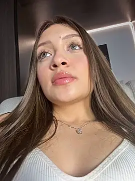 Katlyn_martins - 2 LUSHES VIBRATING IN MY WET PUSSY😈