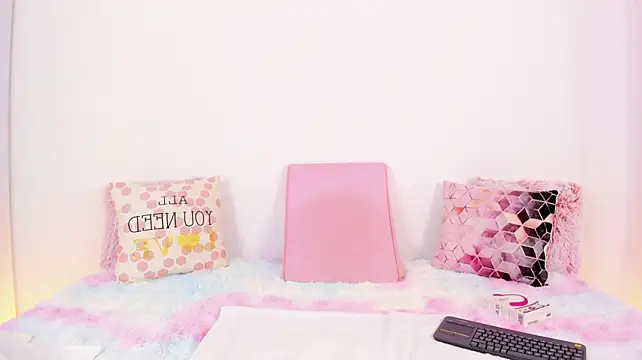 IsabellaJames - Sensual Streaptese 🫰