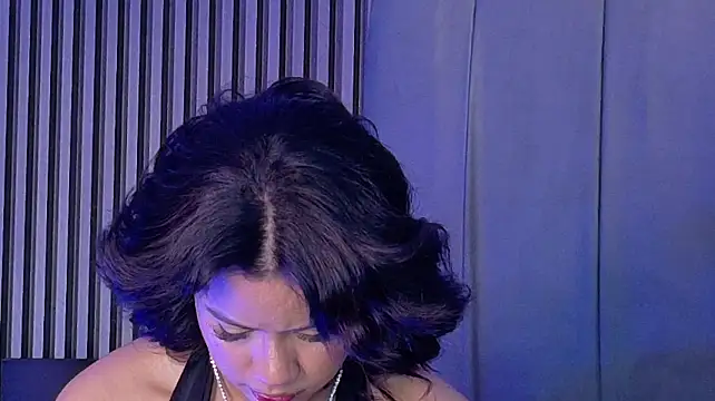 CassieVelour - Doggy // Twerk // Spanks 🍑