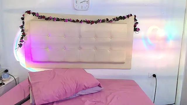 Mitchell_diaz - Twerking without thong
