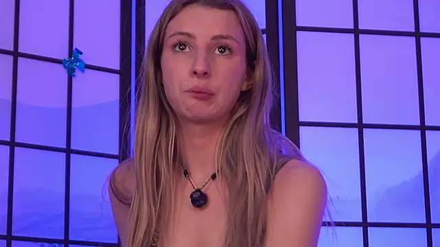 DriveThruAva - OIL FEET SHOW
