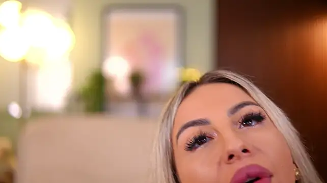 CelineDyor - finger this wet pussy💋