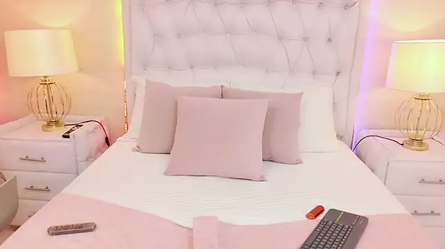 MilaCherryy - open my legs and seduce 🔥