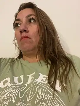 SCARLET-20 - Oil in my tits + Flash pussy💦