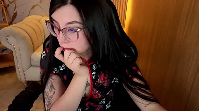 Doncellita_strong_tf - FLASH TITS