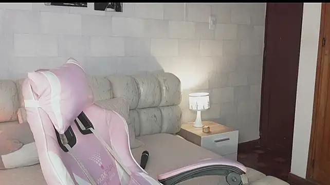 Naomi-Gray - 🌸 Fingering pussy 🌸