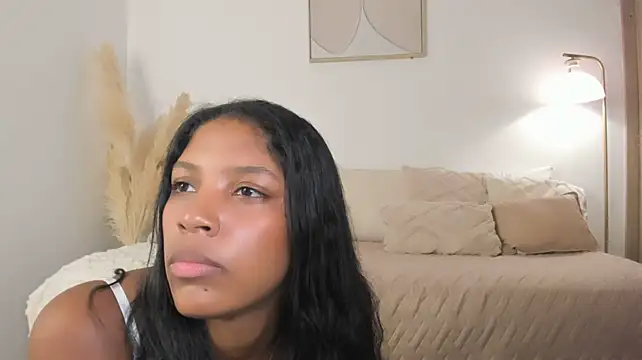 ZOEGARNER01