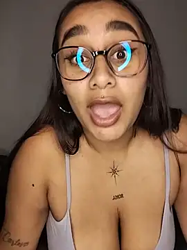 Mia_skyy18 - show tits🍒♥️