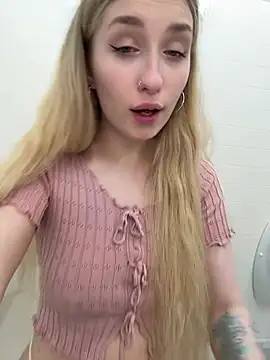 LollyPollly - SPREAD PUSSY NEAR URINALS