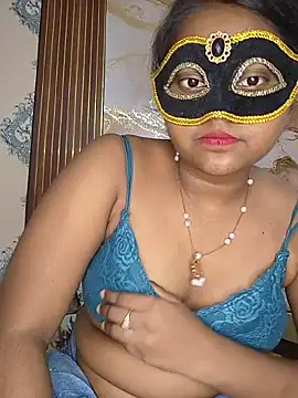 CHOCO-DELIGHT - Topless girls