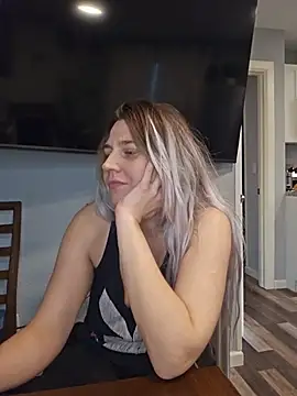 ScarletsWeb - Spank pussy x3