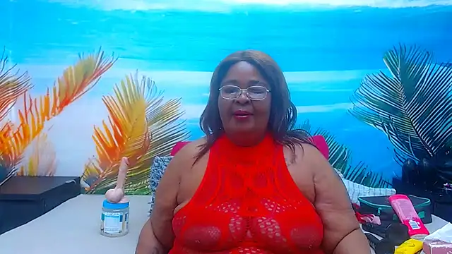 MatureMilfxxx - SQUIRT...TWERK...TITTY SUCK