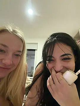 Naughty_Arab_girl - Make me wet 💦💦