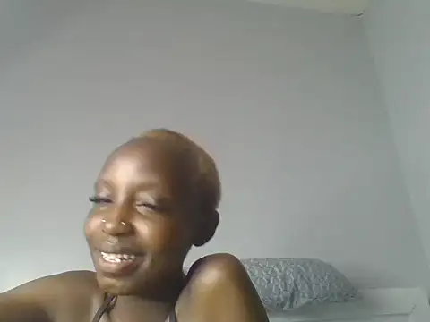Deadlybeauty - fuck dildo in pussy