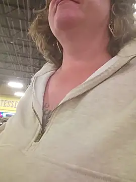 Julimonroe - Masturbate and cum 💦