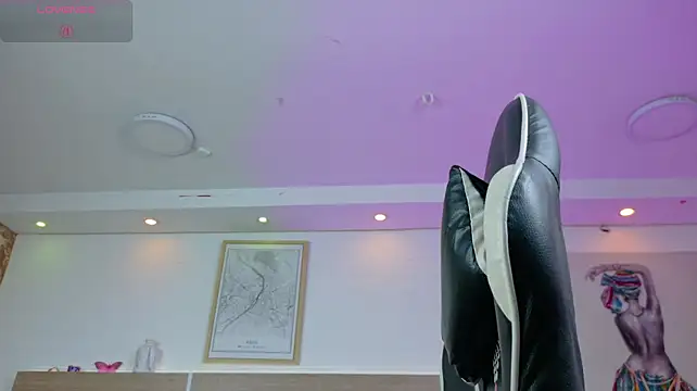 KAROL-SCOTT - Slap + rub my juicy pussy 💕