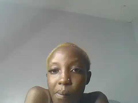 Deadlybeauty - fuck dildo in pussy