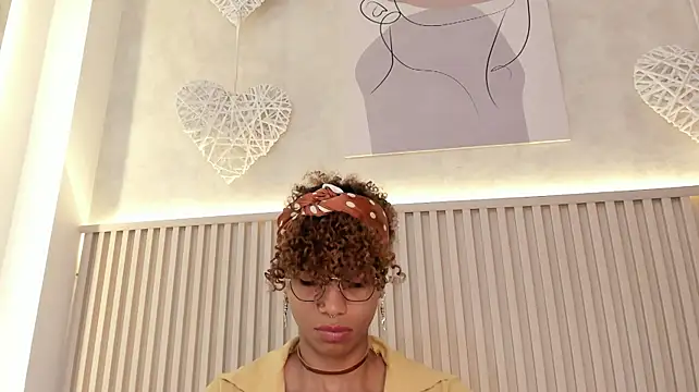 Daiana_curly - Welcome. Let's have fun!