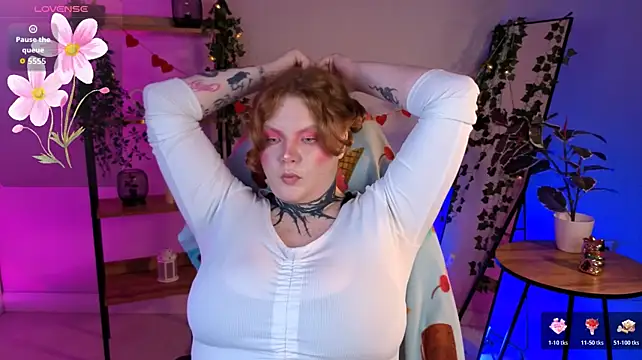 Cassie_xKiss - change clothes
