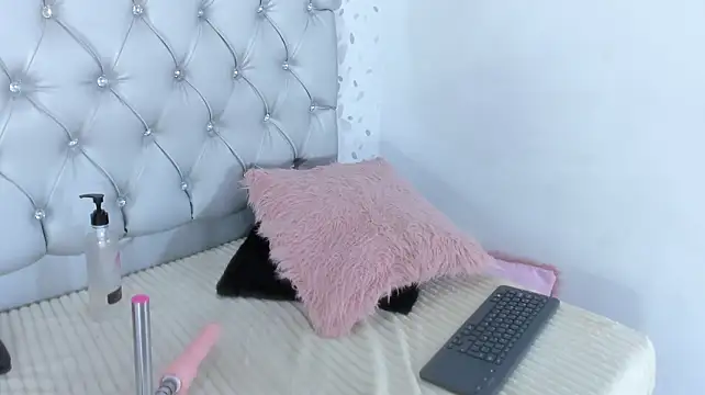 Kyle_sarah
