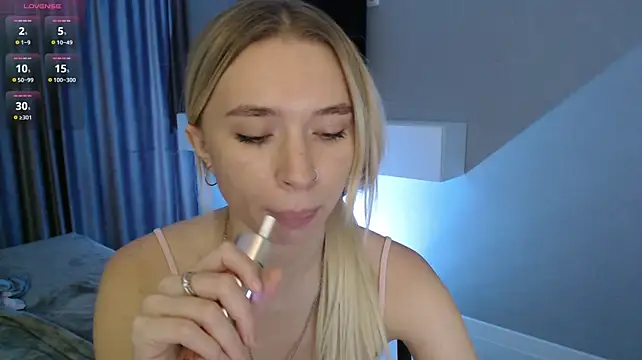Emily_Hartt - ❤️Full naked + dildo in pussy ❤️