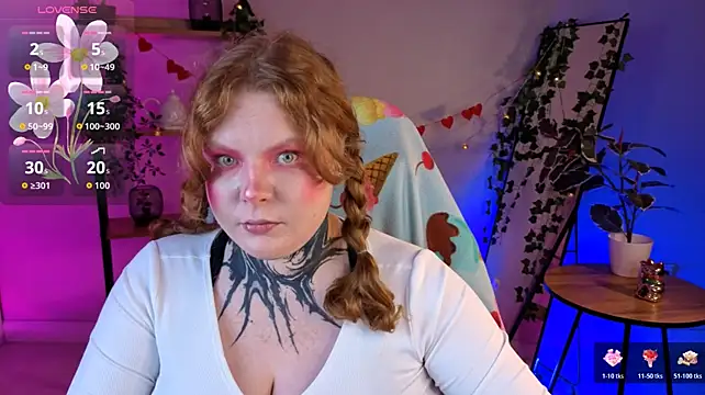 Cassie_xKiss - change clothes