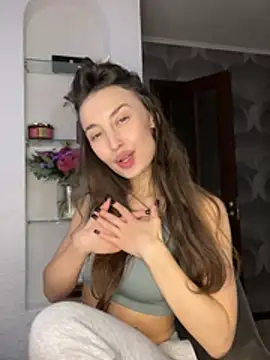 Polli_Kiss - jerking off a dildo and moaning