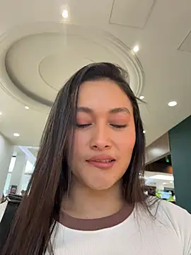 Tatiana123_ - Let me suck a stranger's tit 😂😂