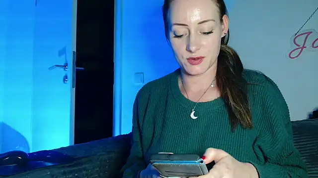 Jasmin-White - lt 4 videos+1pic