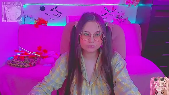 Lolisuccub - 🍒 Show cute boobs + cover with cream 🍒