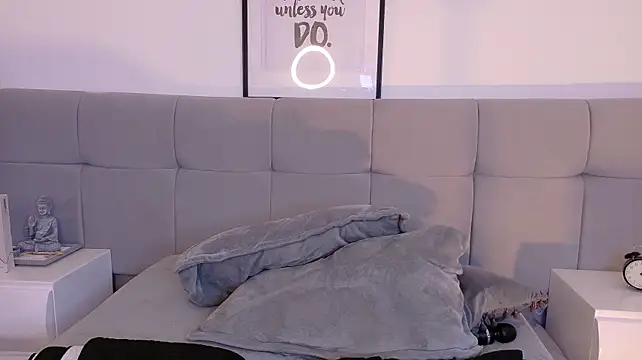 FranchescaVeleska - Your ass on close cam, please 🍑🥵
