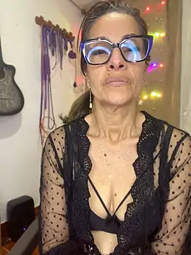 Goddess-Love- - show tits - show tetas