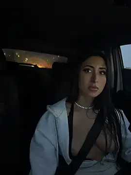 MiaFoxie_ - MISSIONARY FUCK + DOMI PLAY TILL SQUIRT