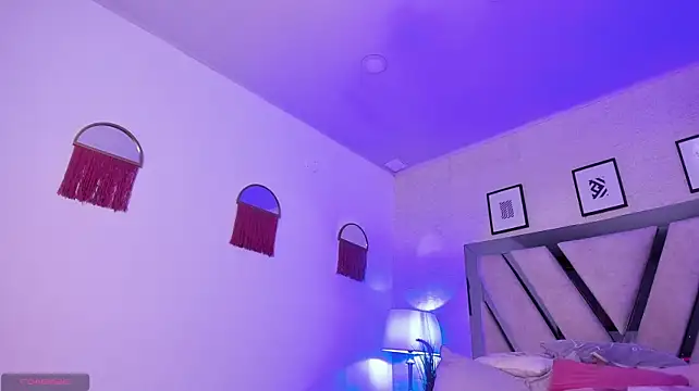 Mia-rouses - SHOW ASS 🍑