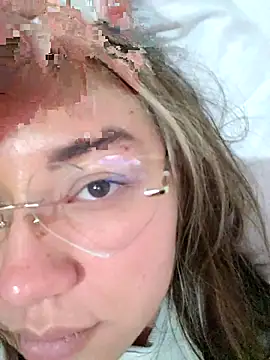Ainabrown - wellcome to my room, Let's talk a little