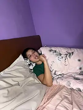 RaduuuxXx - Orice fantezie de a ta se execută