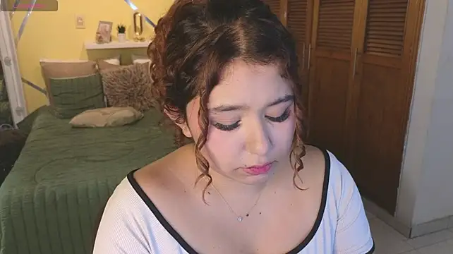Attenea_cutte - how my bobs close up :shy:
