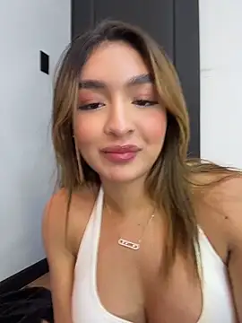 Jenn_fit - BRA OFF+NIPPLES SHIELDS🍒