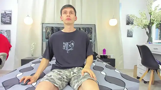 Lhia_and_oliver - SPANK ASS OLIVER X8