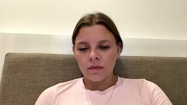 AmieLendor - Video of me masturbating my pussy in PM